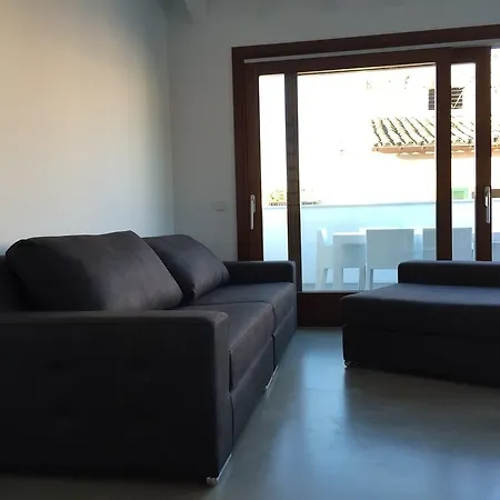 Apartment Lonja *